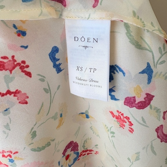 NEW DOEN Valerine SIlk Blend Dress Windswept Blooms Cream Floral | US XS - Picture 15 of 17